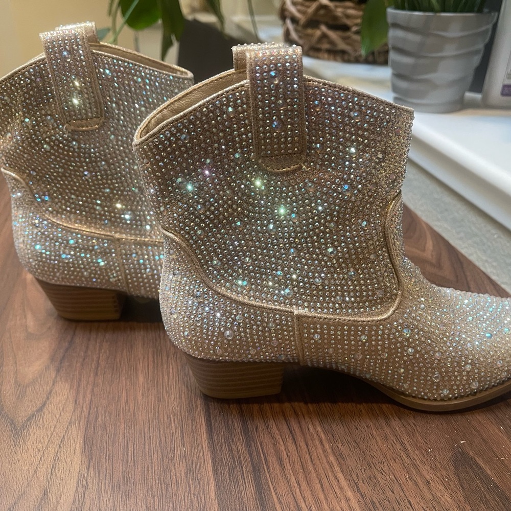 Link Kids Sparkly Tan Boots